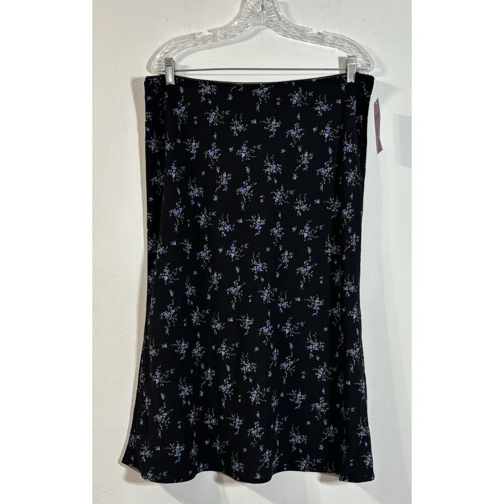 Wild Fable Floral Midi Slip Skirt Size Large NWT Black Blue Ditsy Floral